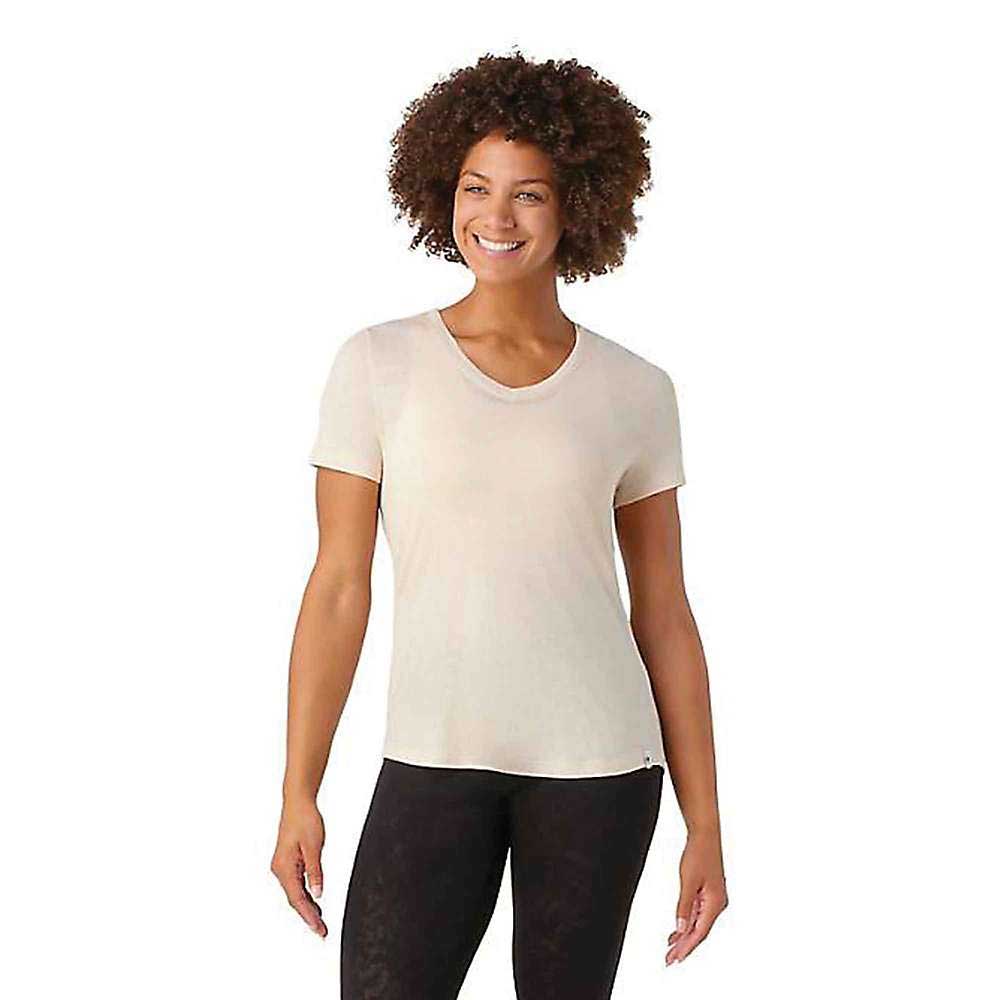 Women’s merino knit short-sleeve V-neck top, light cream