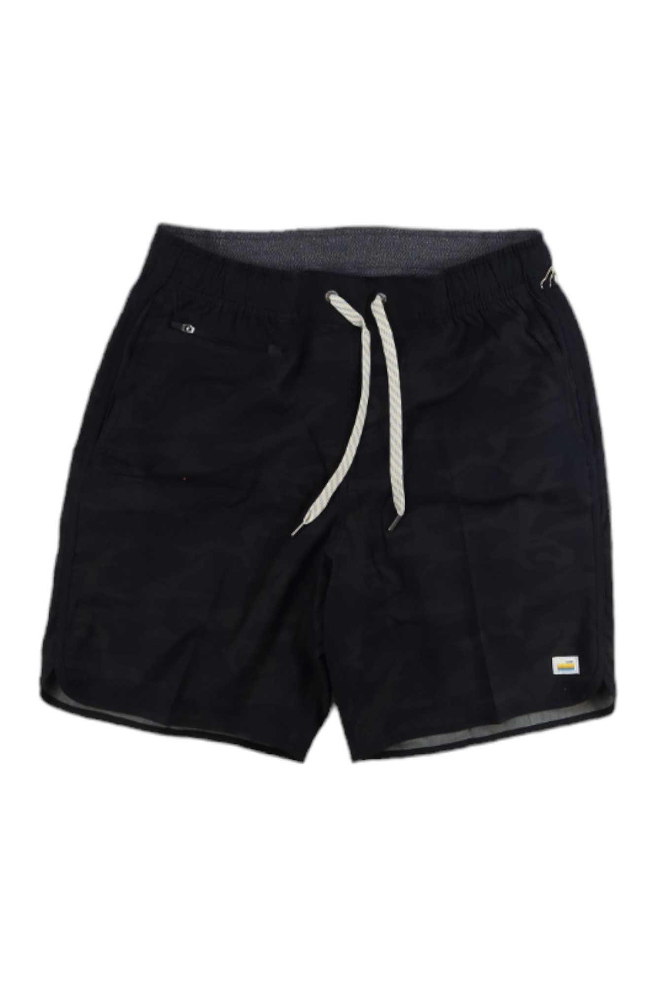 Men's black 7.5-inch shorts with white drawstring, side pockets and logo flag patch