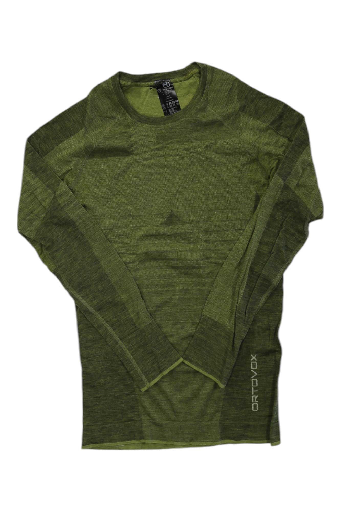 Men's green long-sleeve base layer top with crew neck