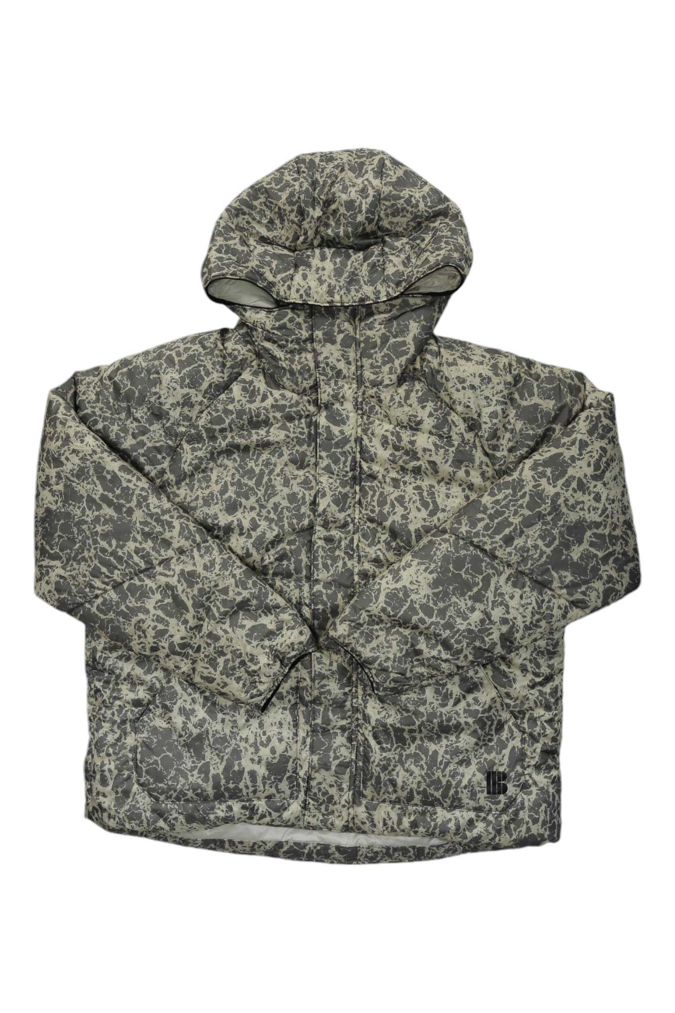 The Burton Womens Amora Puffy Jacket is water-resistant with a hood, gray and beige marbled abstract pattern, long sleeves, and front zipper—ideal for outdoor adventures.
