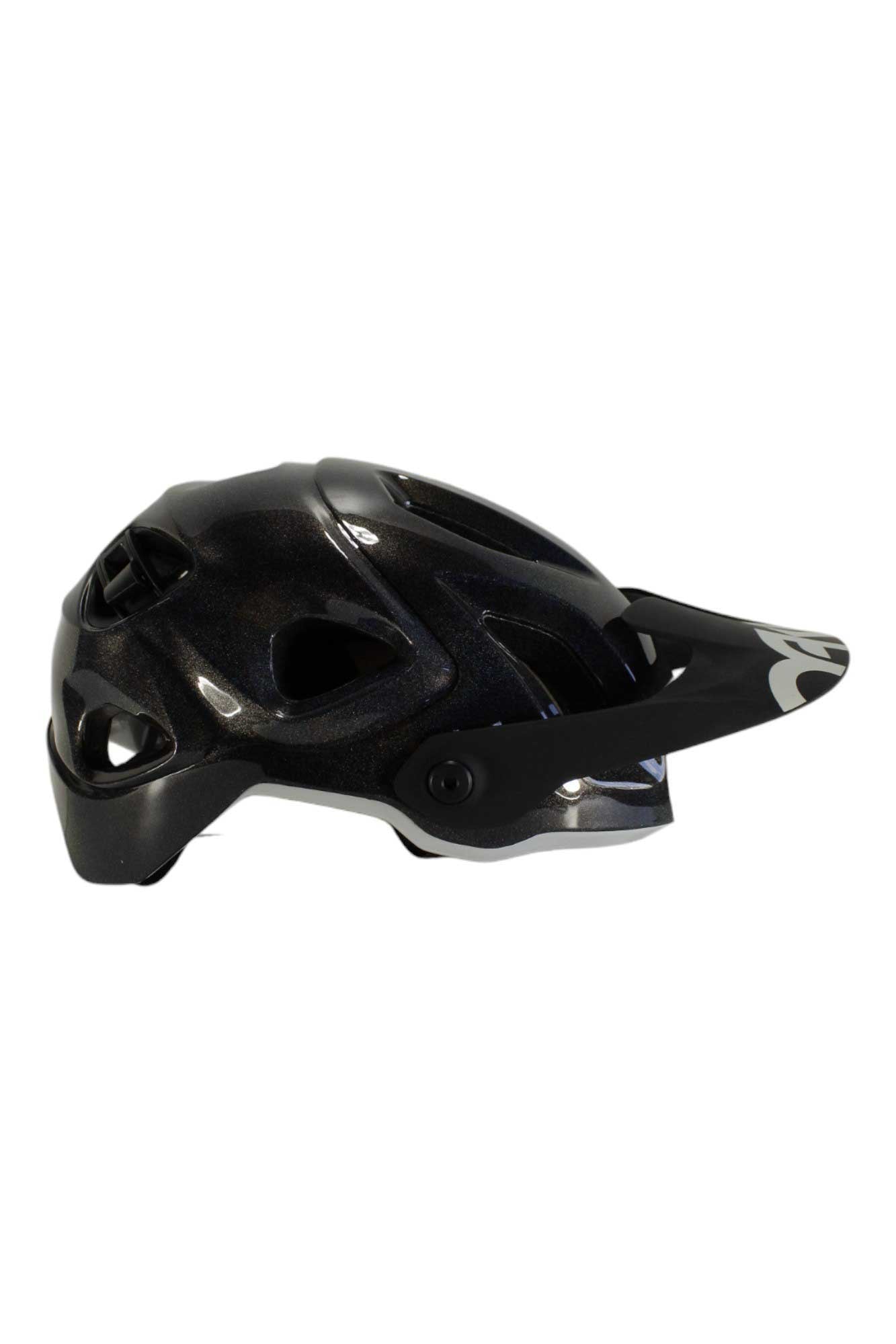 Oakley DRT5 helmet, black with glossy accents and white side graphics
