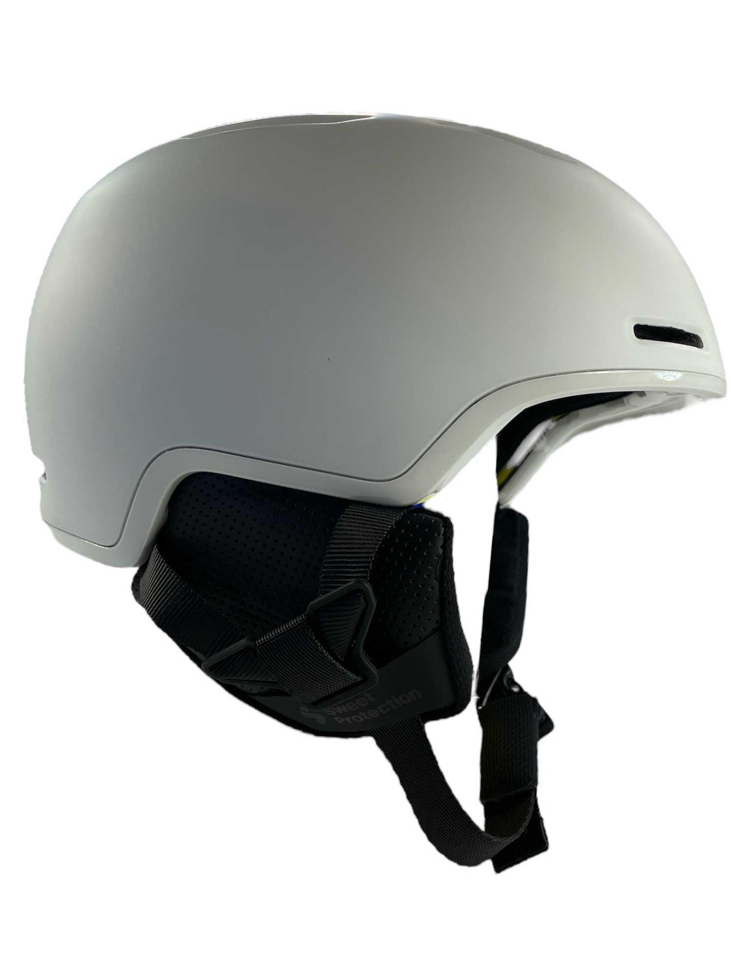 MIPS ski helmet, matte light gray with black earpad and chin guard