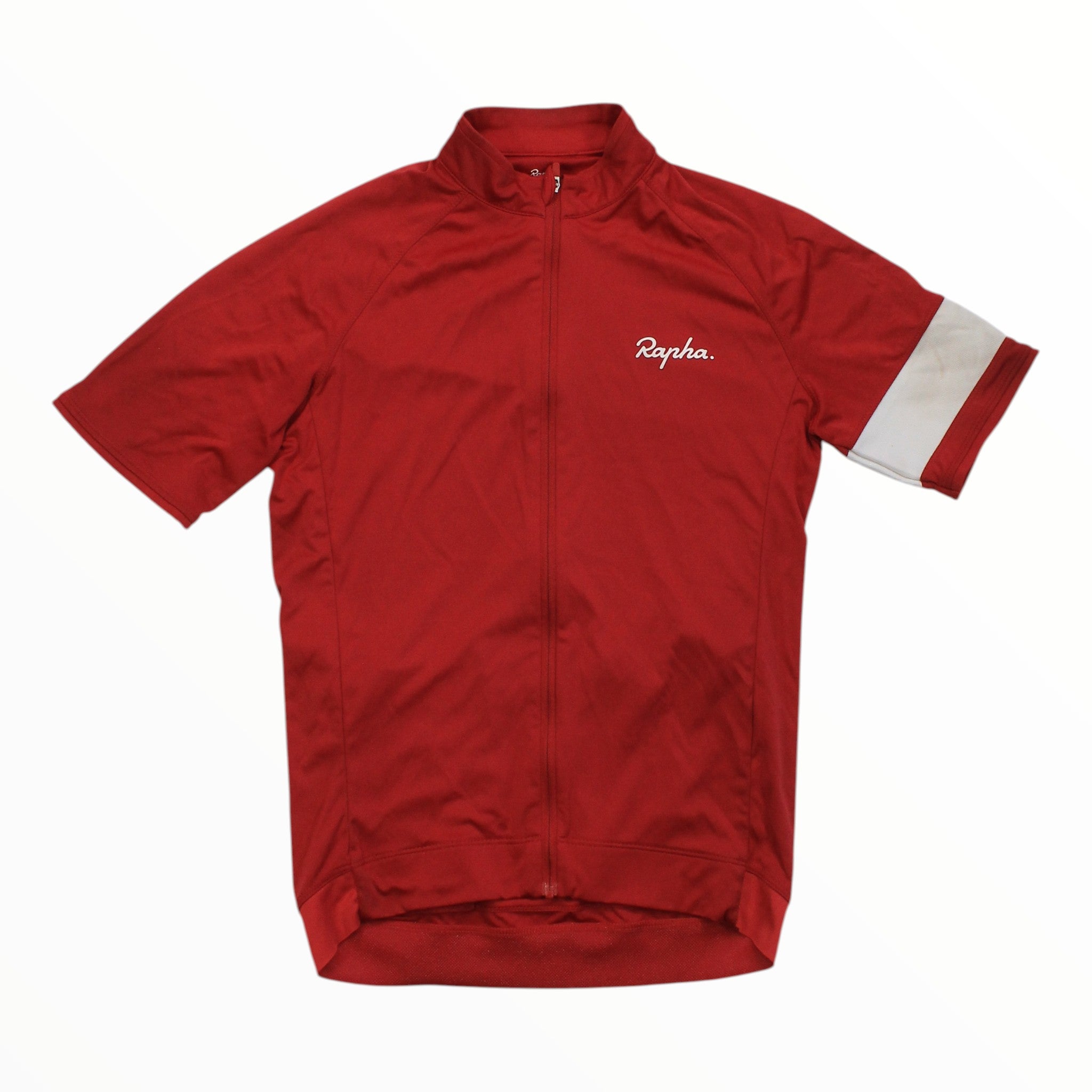 The Rapha Mens Core Jersey by Rapha is a men’s cycling jersey featuring short sleeves, a full front zipper, the signature Rapha logo on the chest, and a distinctive white stripe on the left sleeve—a standout choice in men’s cycling apparel.