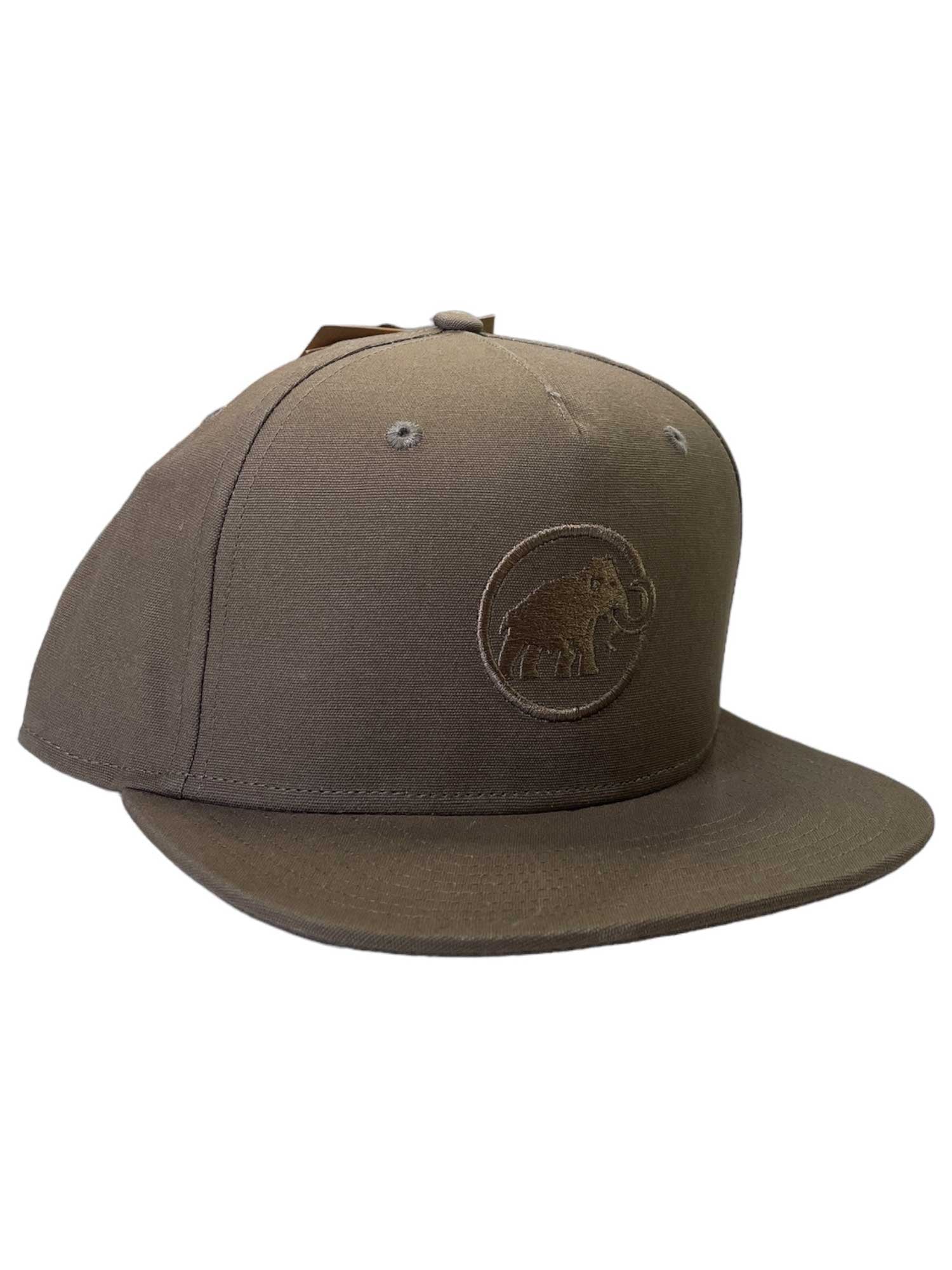 The Mammut Massone Cap is a brown, flat-brimmed men's cap in organic cotton with an embroidered mammoth logo on the front, ventilation eyelets, and a structured crown—ideal for climbing, hiking, or everyday use.