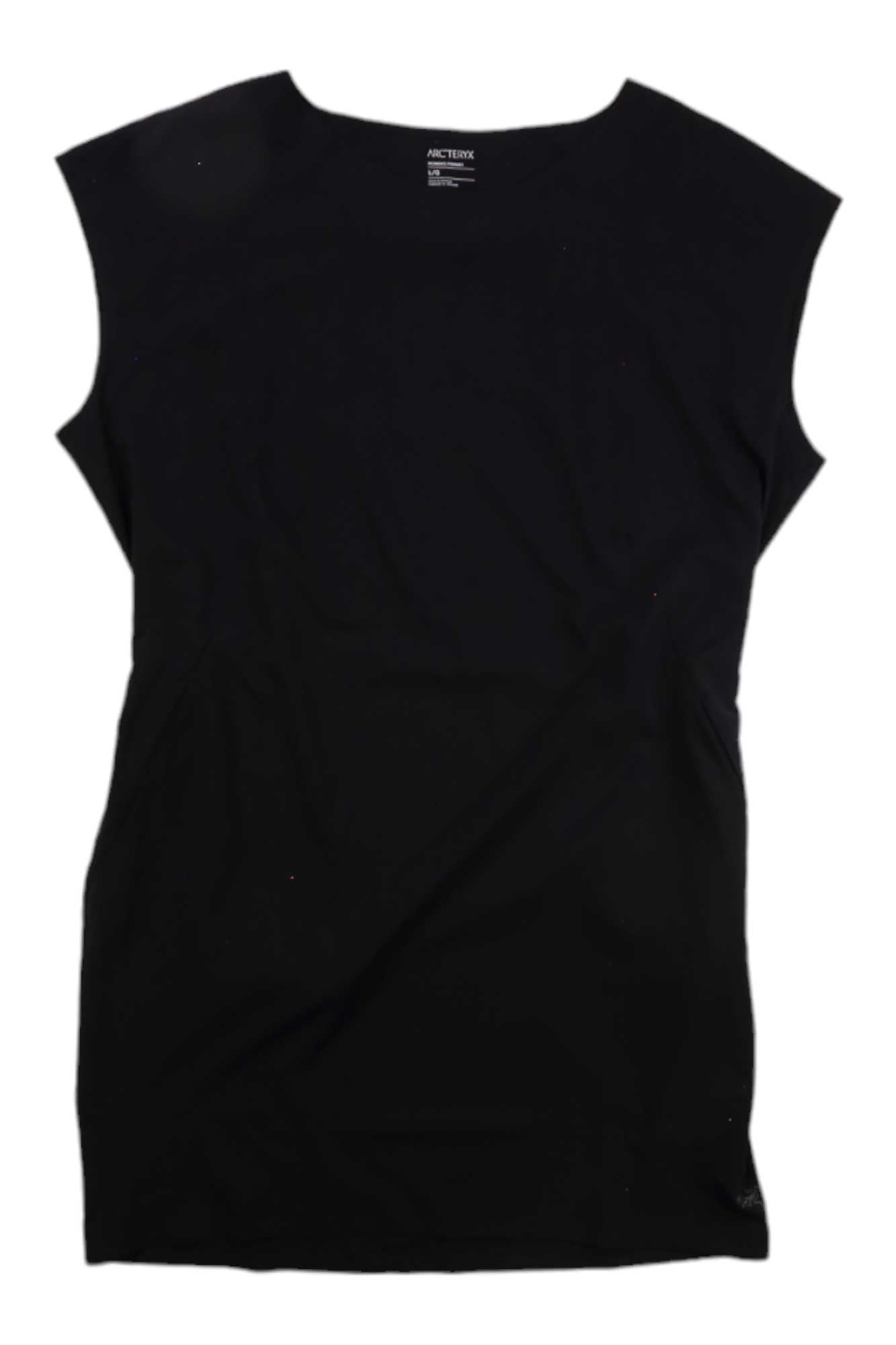 Sleeveless black dress with round neck and straight hem