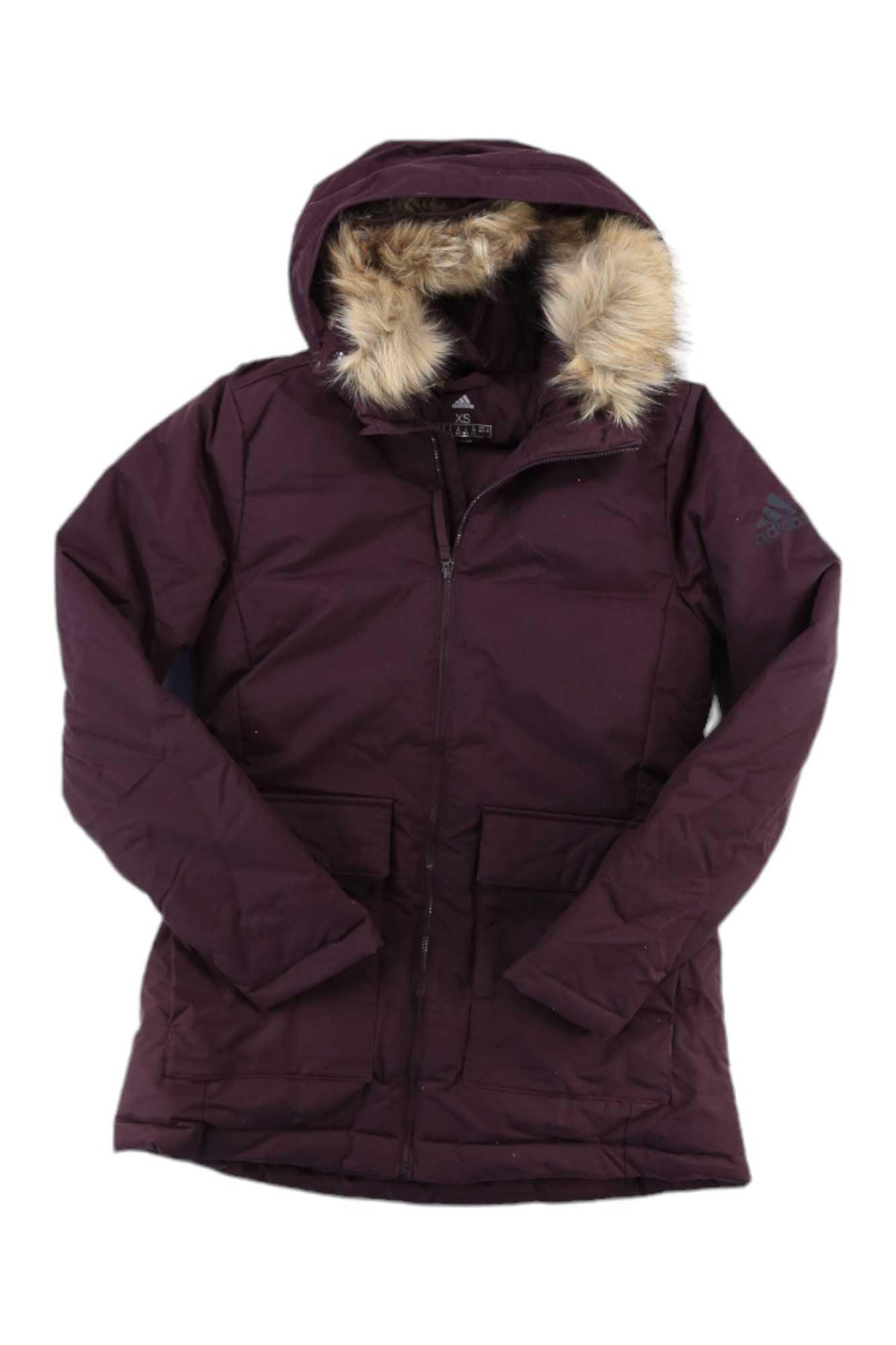 Women's hooded parka in dark maroon, front pockets and faux-fur hood trim