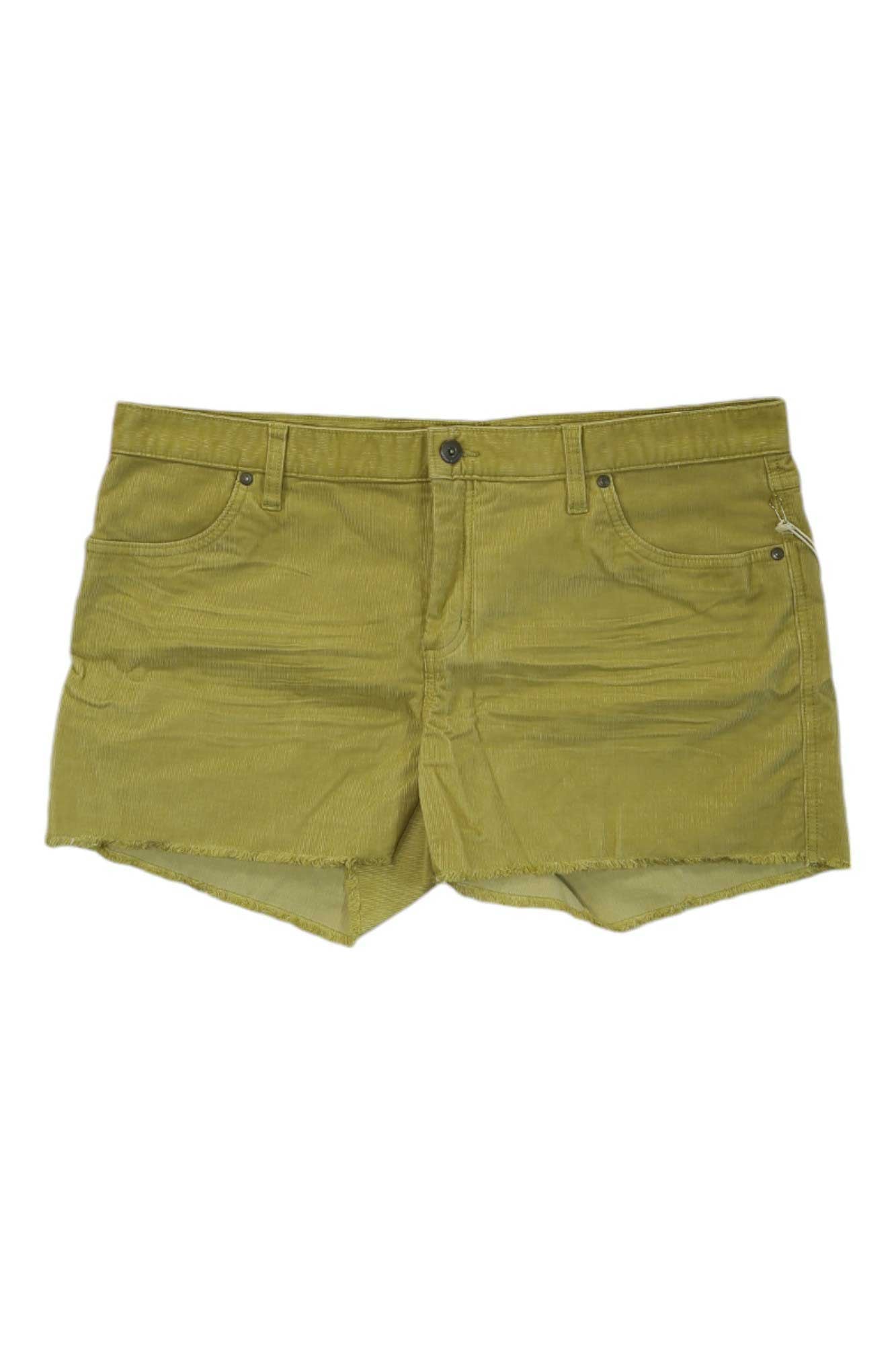 The Carve Designs Women's Oahu 4 Inch Short features a slim fit, button and zipper closure, front and back pockets, raw unfinished hems, all in olive green for effortless style.