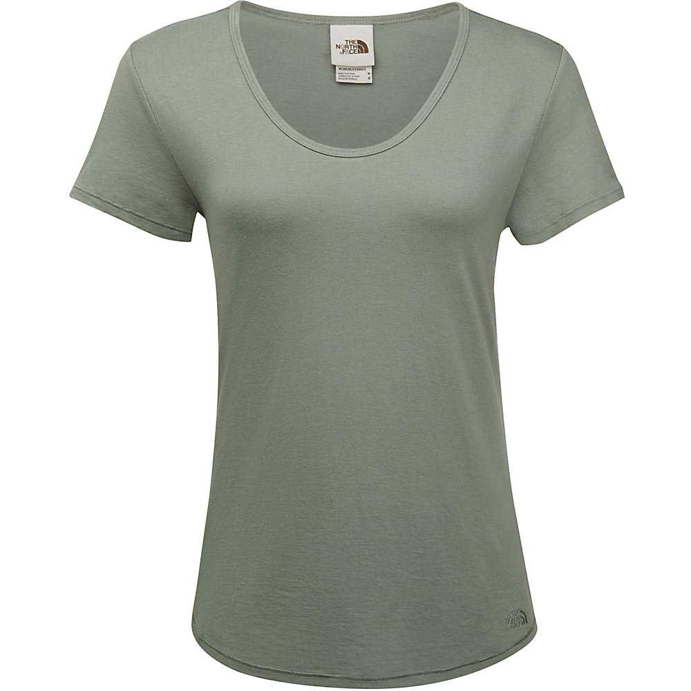 Women’s agave green scoop-neck short-sleeve T-shirt, tag at neckline.