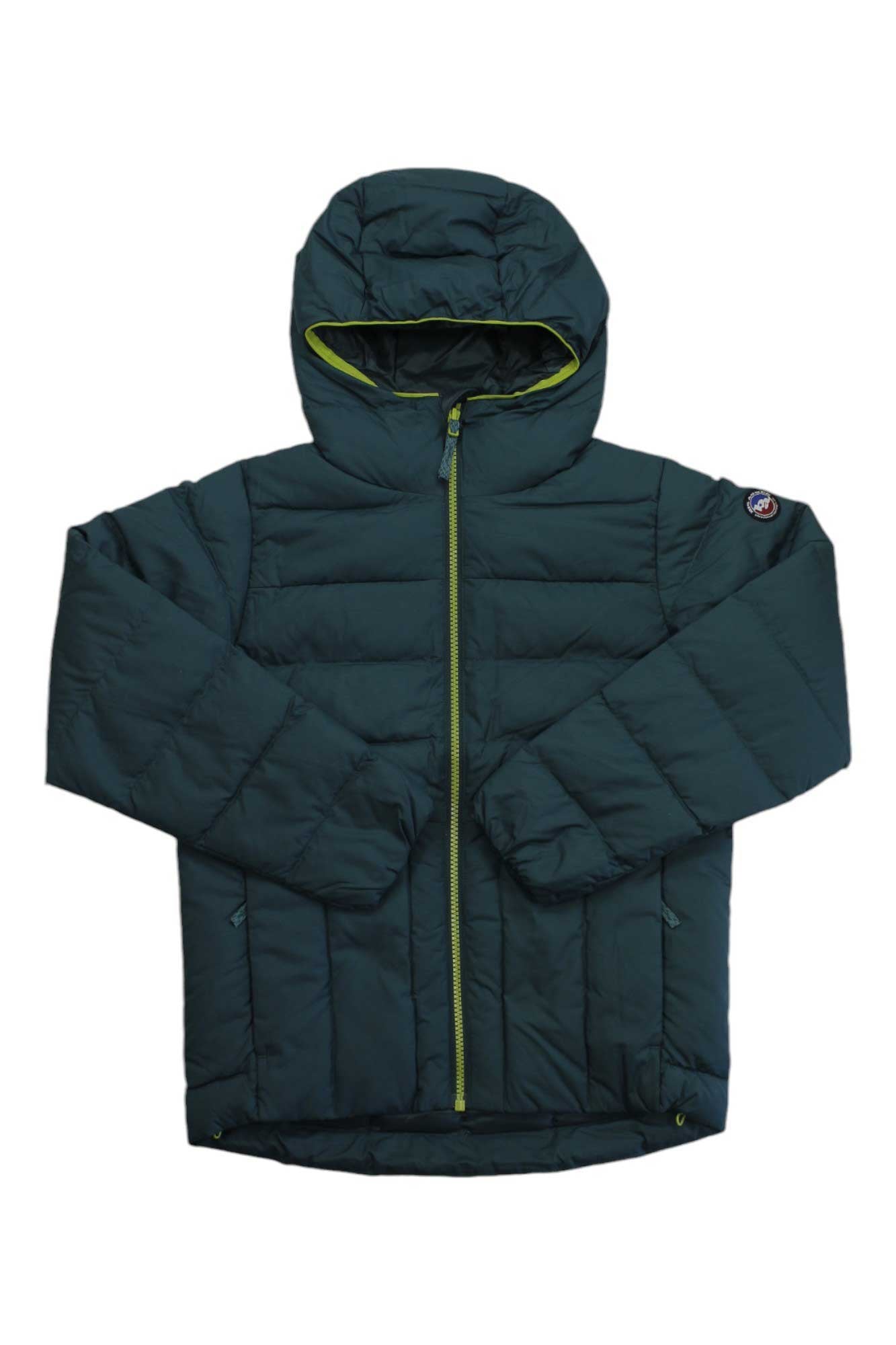 The Big Agnes Youth Ice House Jacket is a dark green kids’ puffer with a hood, front zipper, quilted design, long sleeves, and upper arm patch—crafted for warmth and style.
