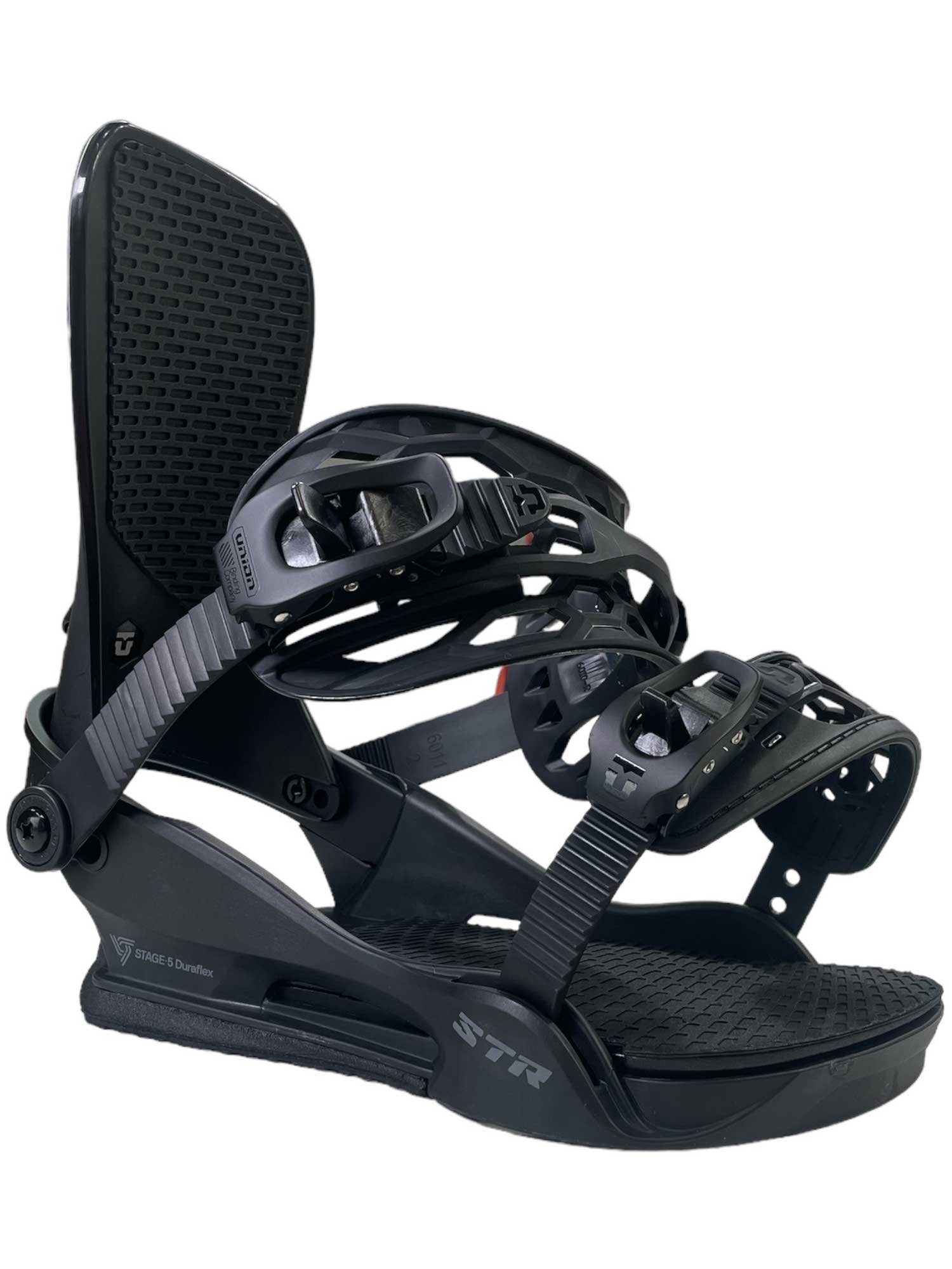 Union STR snowboard bindings with black highback and front straps