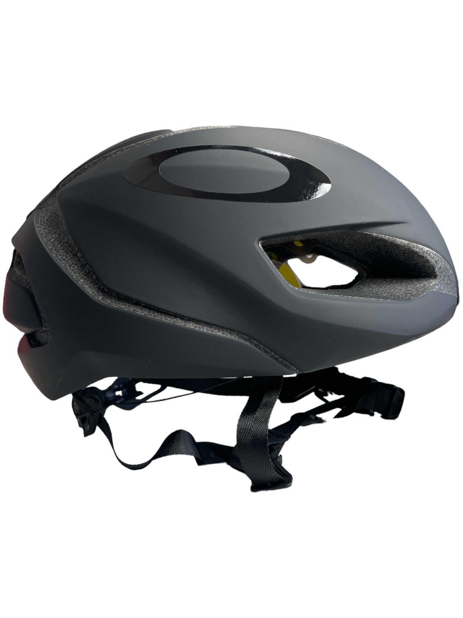 Oakley ARO5 Helmet – Out&Back Outdoor