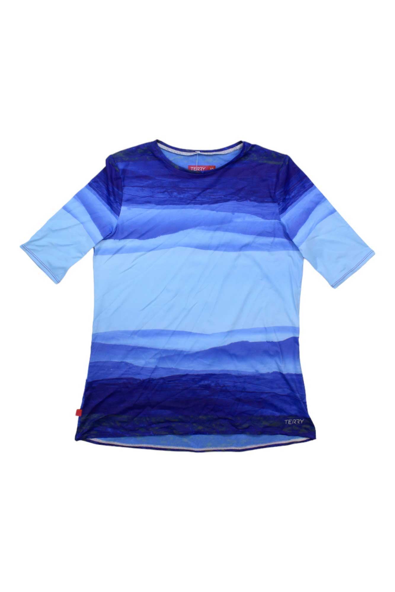 Women’s short-sleeve crewneck flow top with blue horizontal stripe ombre print
