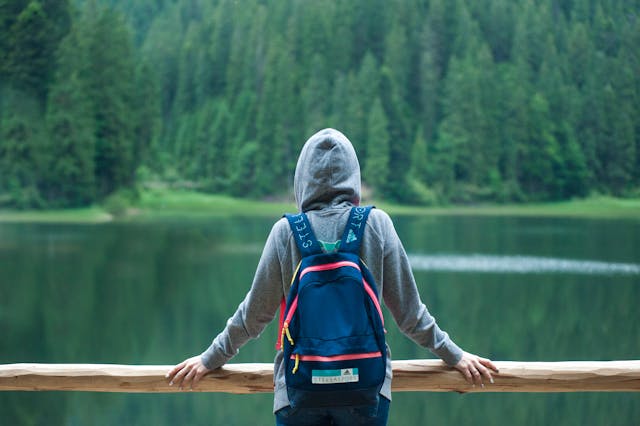 woman-looking-at-lake